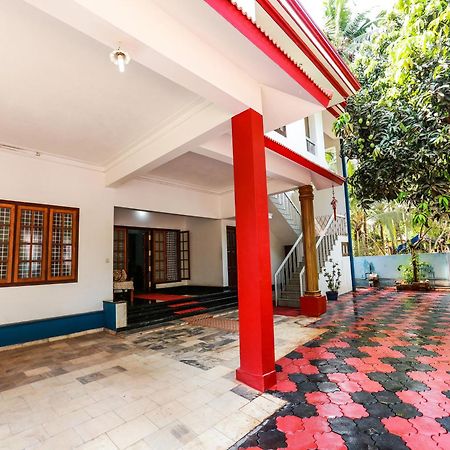 Urban Rose Homestay Kannur Extérieur photo